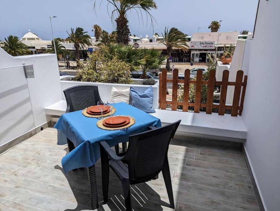Charming Flat In Los Molinos With Terrace & Pools, Near Playa Bastian Costa Teguise Exteriör bild